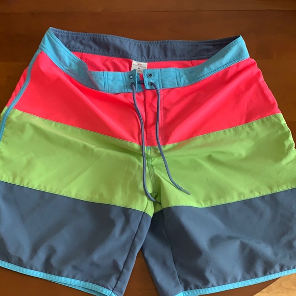 Vineyard Vines Other - Men’s vineyard vines board shorts